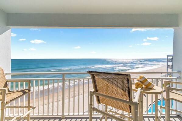 Penthouse Two-Bedroom Apartment - Oceanfront - Unit 443 | Interior