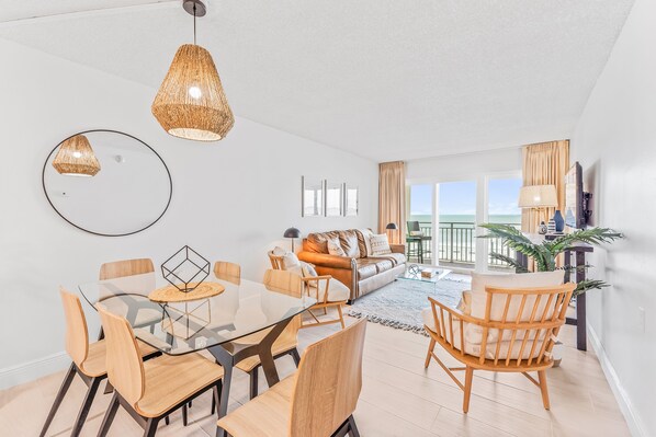 Condo Premium, 2 habitaciones, frente al océano | Servicio a la habitación