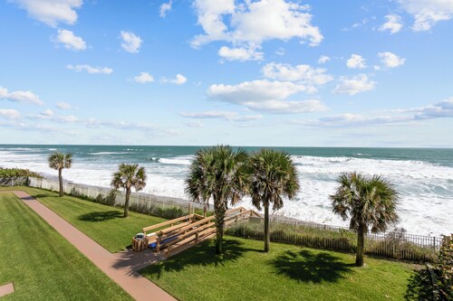 Indian Harbour Beach Club by Happy Palm Stays