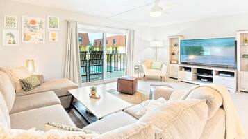 Apartment (3 Bedrooms) | Front of property