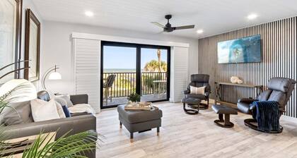 Cocoa Beach Club - Oceanfront Condos with Pool next to Pier and Port Canaveral