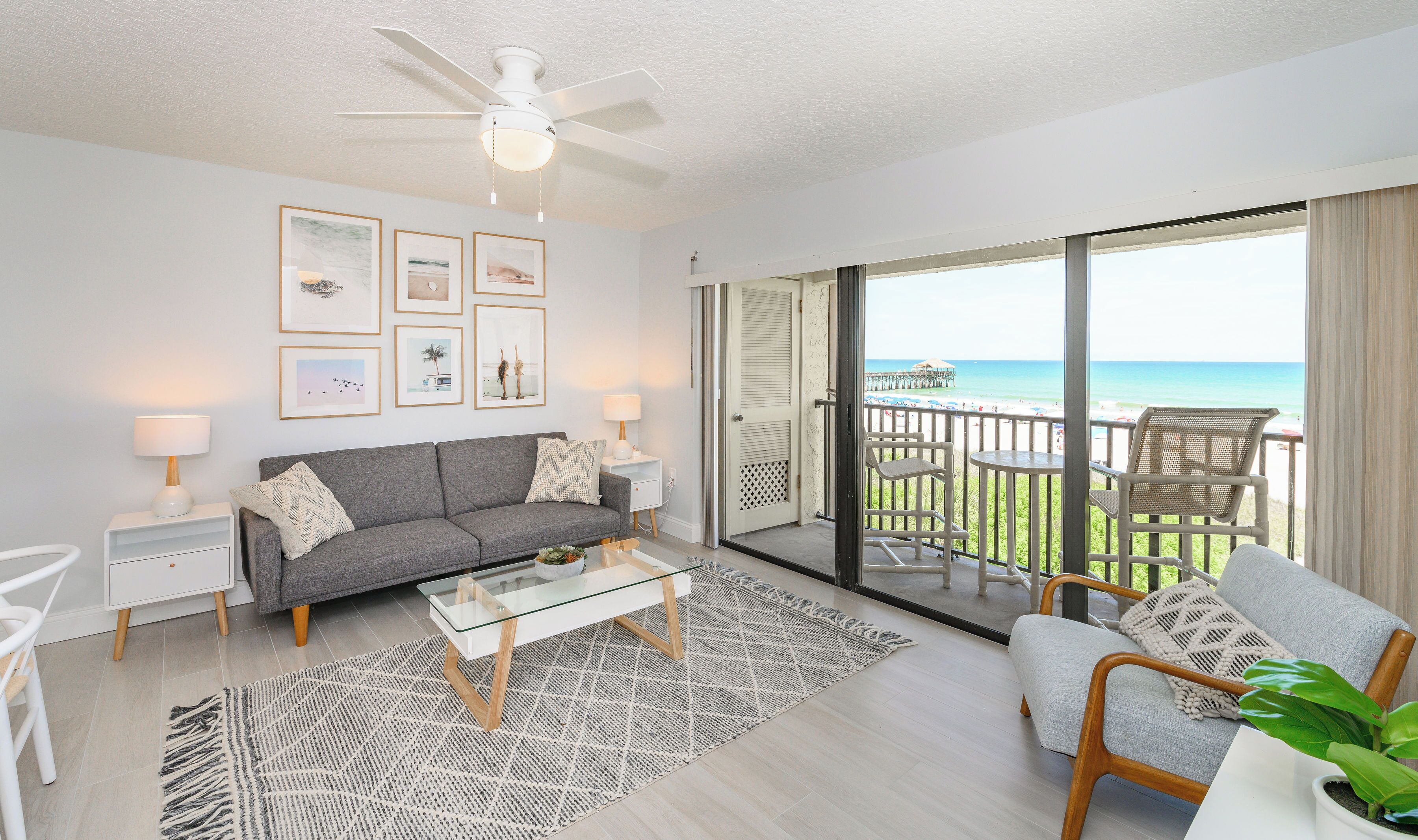 Apartment (2 Bedrooms) | Front of property