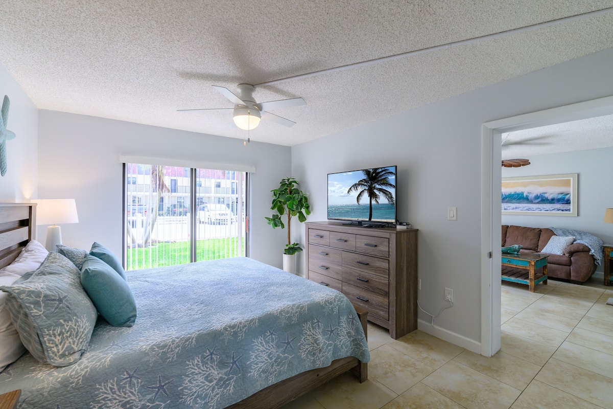 Standard Condo, 2 Bedrooms, Ground Floor | 2 bedrooms, individually decorated, individually furnished