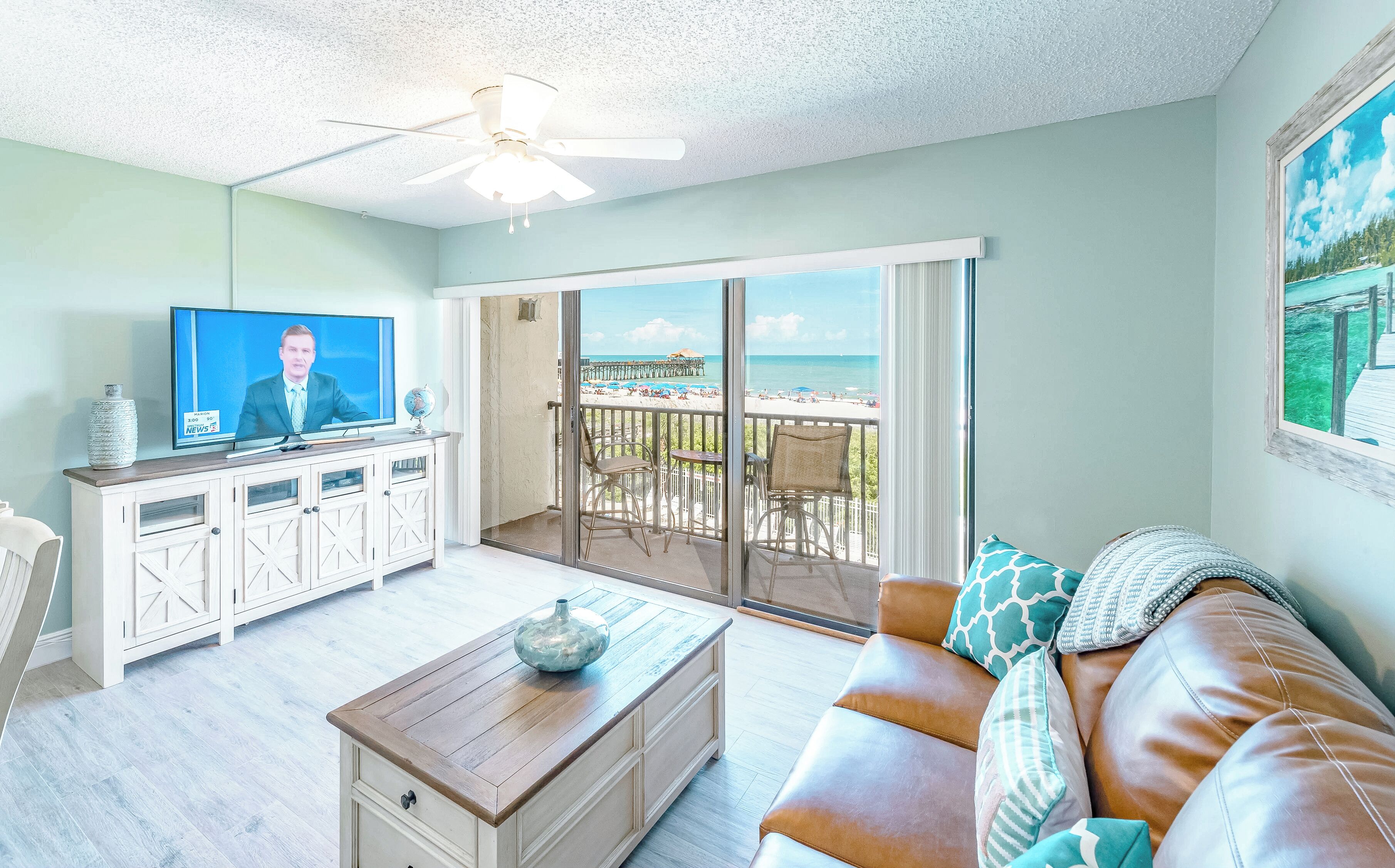 Apartment (2 Bedrooms) | Front of property