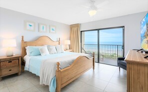 Condo, 3 habitaciones, frente al océano | 1 habitación, decoración personalizada y muebles diferentes