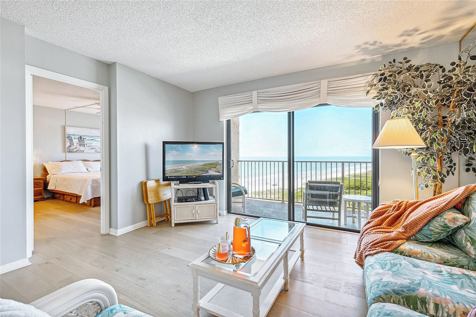 Apartment (2 Bedrooms) | Front of property