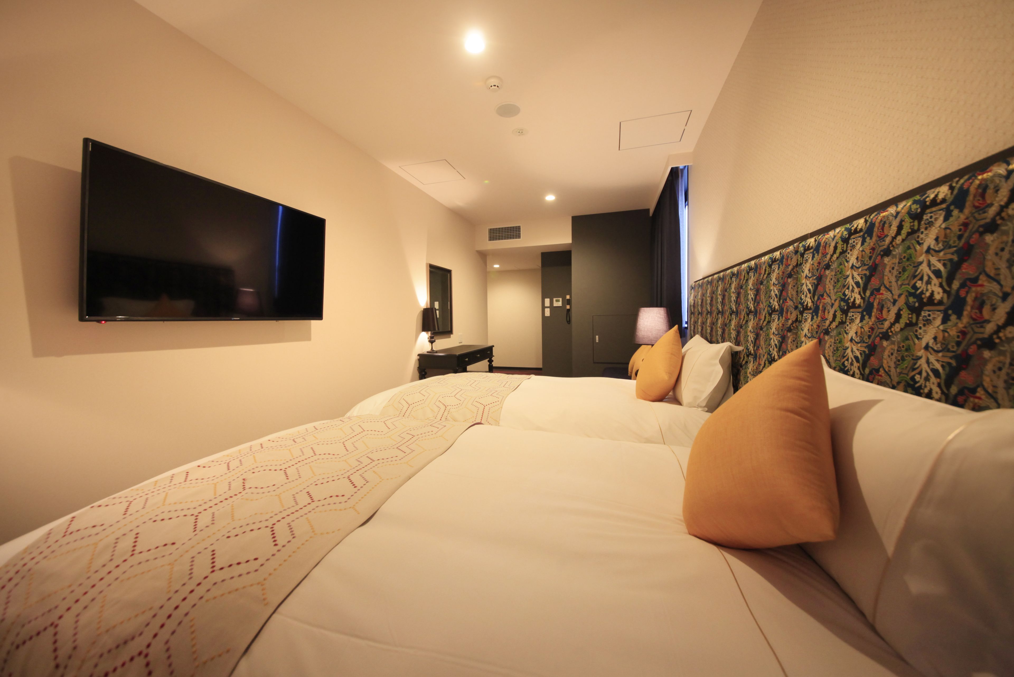 superior twin room (2 semi double), non smoking | 1 bedroom, desk, iron/ironing board, free wifi