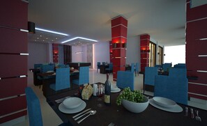 S'hi serveixen esmorzars, dinars, sopars i plats de cuina internacional 