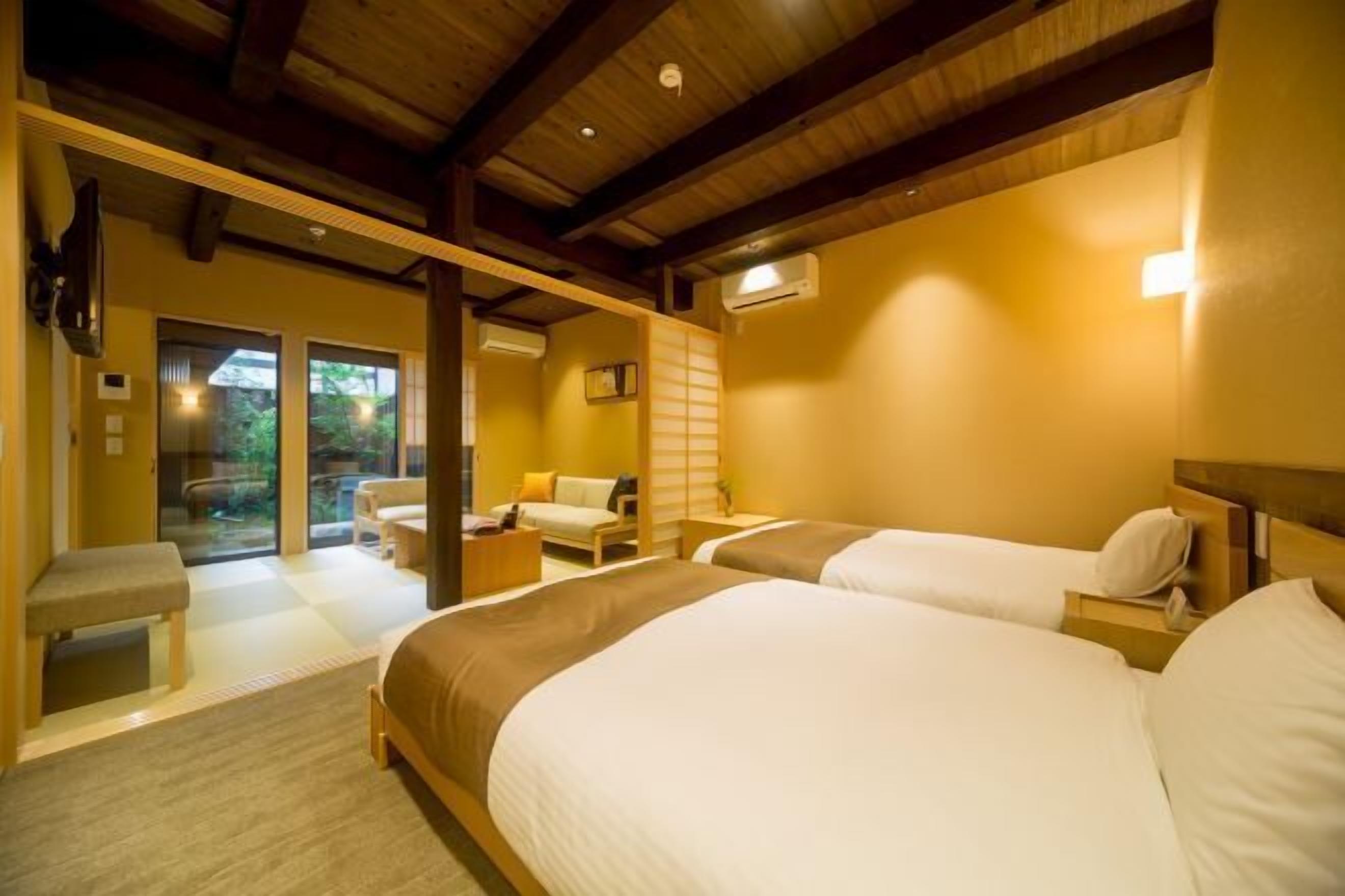 1 bedroom, premium bedding, down duvets, in-room safe