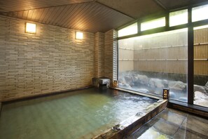 Bain public