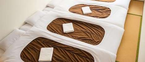 Japanese Style Room with Shared Bathroom (4 Persons) | Soundproofing, iron/ironing board, free WiFi