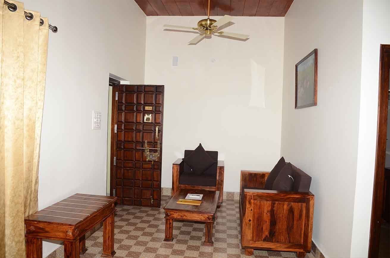 minibar, in-room safe, desk, iron/ironing board