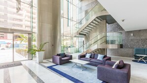Sala de estar en el lobby