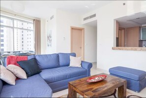 Apartment, 1 King Bed with Sofa bed, Balcony, Marina View | Living room | LCD TV, DVD player