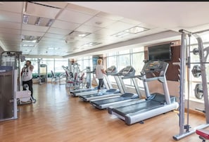 Gym - Nasma Luxury Stays - Park Island (Dubai)