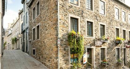 Les Lofts Notre-Dame - By Les Lofts Vieux-Quebec