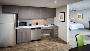In-room safe, rollaway beds, free WiFi, bed sheets