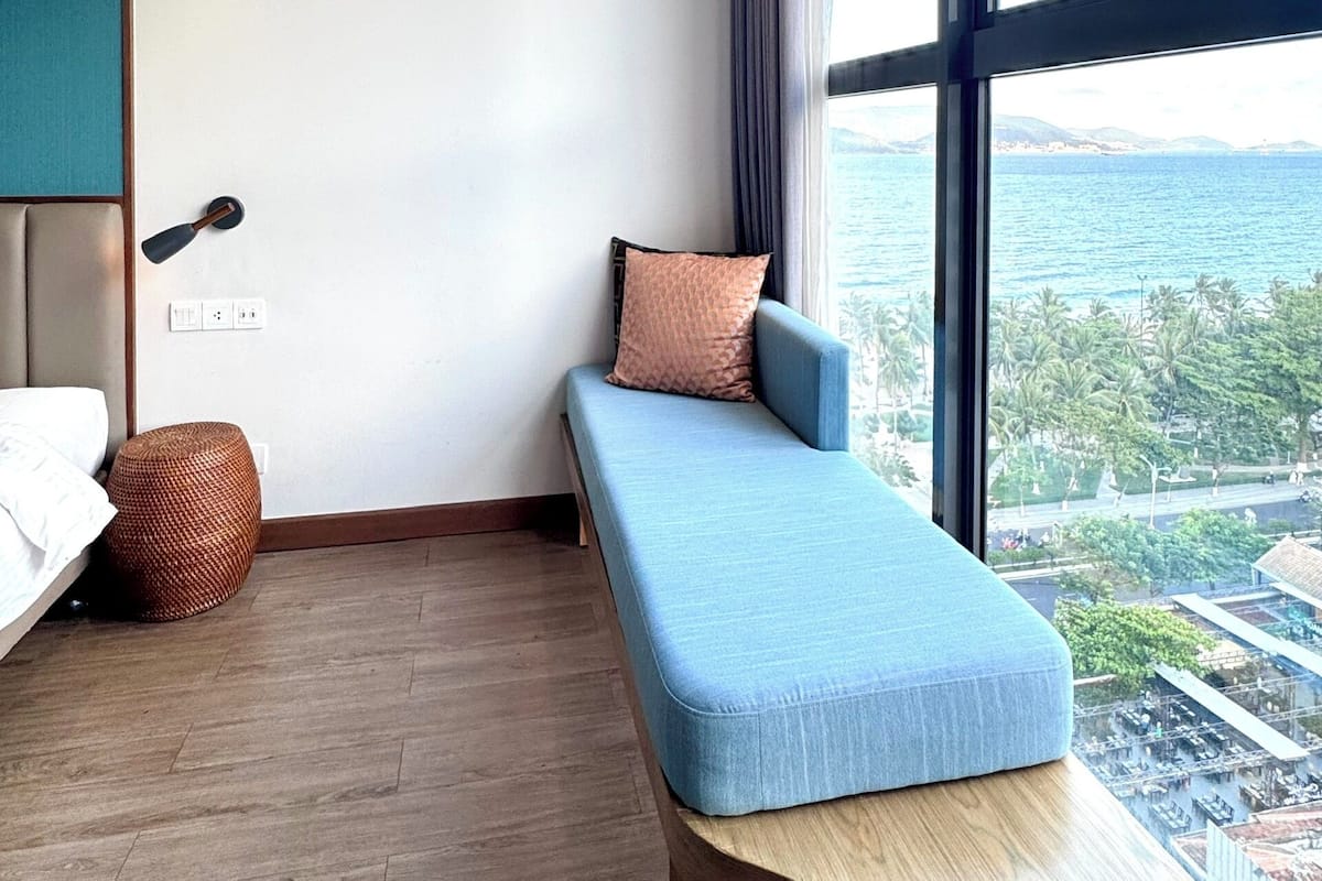 Literie de qualité supérieure, couette en duvet d'oie, minibar