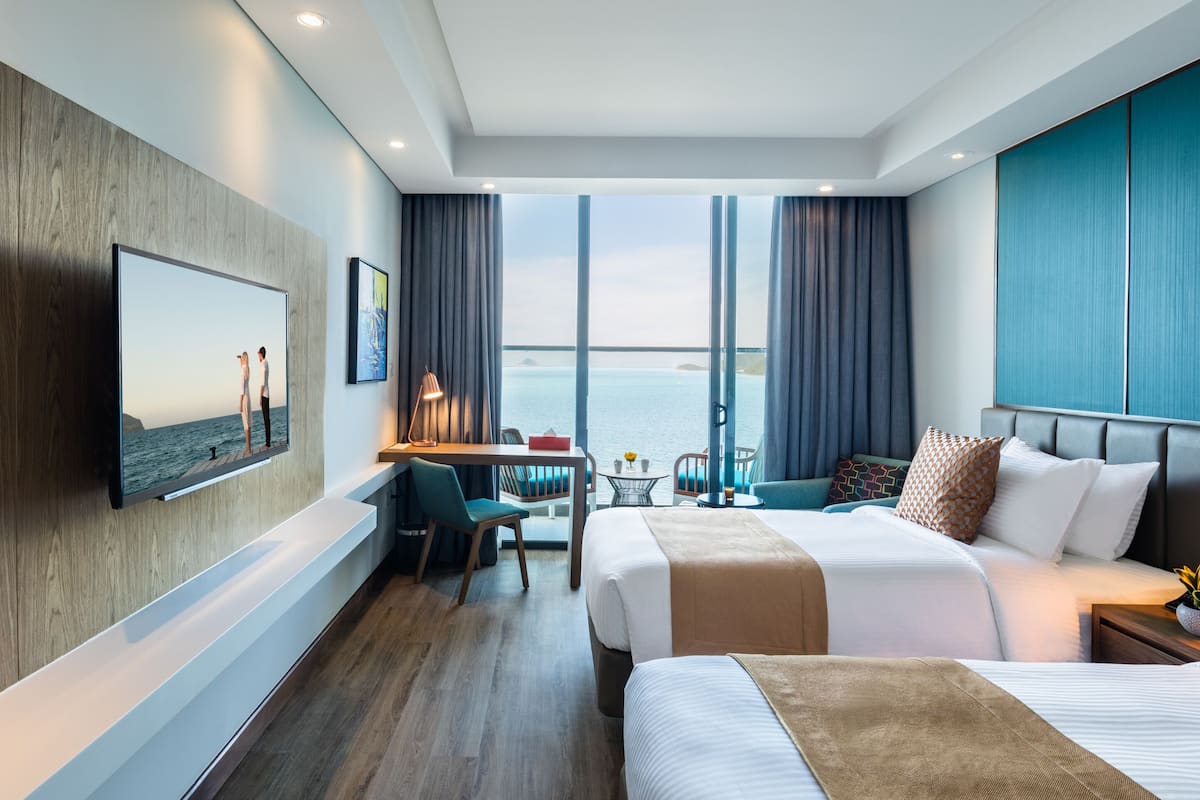 executive room, 2 single beds | 1 bedroom, premium bedding, down duvets, minibar