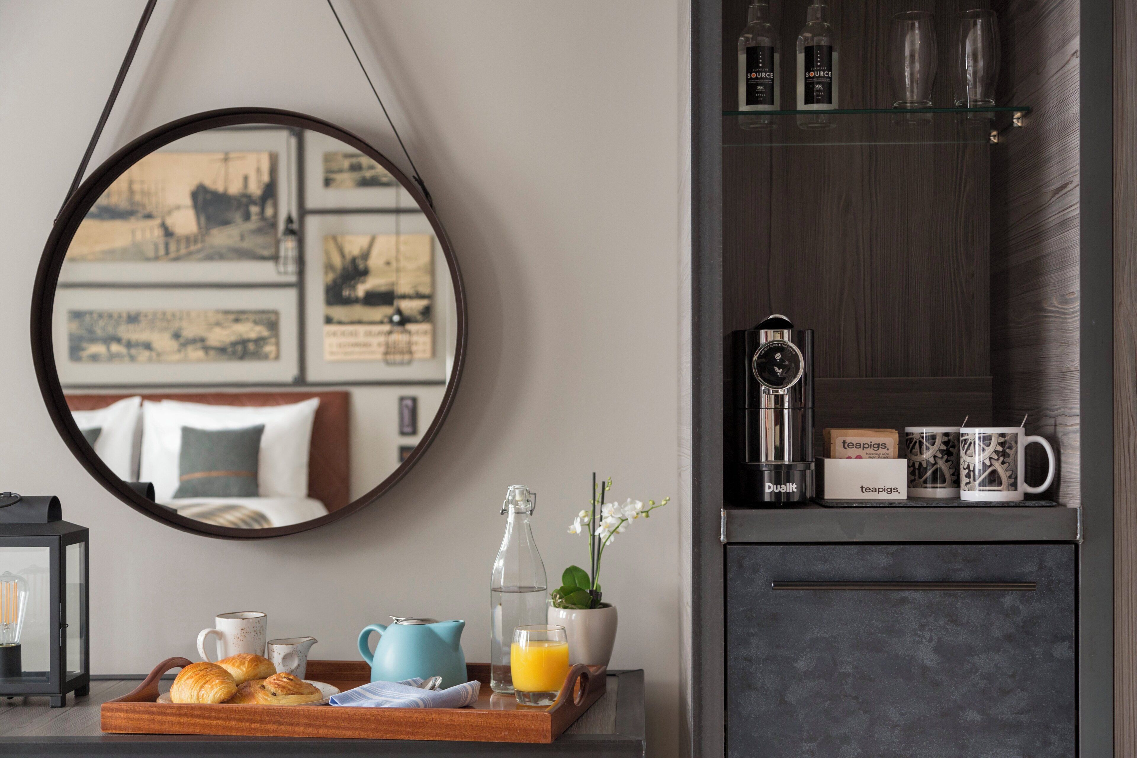 Photo - Hotel Indigo Cardiff by IHG