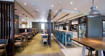 Premier Inn Addlestone