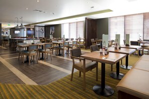 Restaurant - Premier Inn Bedford Town Centre (Bedford)