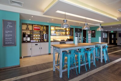 Premier Inn Bedford Town Centre