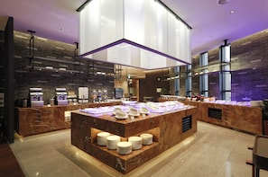 Breakfast buffet - Ramada by Wyndham Jeonju (Jeonju)