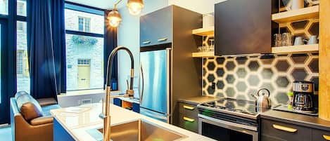 Loft, 1 Bedroom, Ground Floor (C101) | Private kitchen