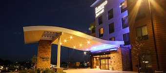 แฟร์ฟิลด์ อินน์แอนด์สวีทส์ เดนเวอร์นอร์ทอีสต์ ไบรตัน