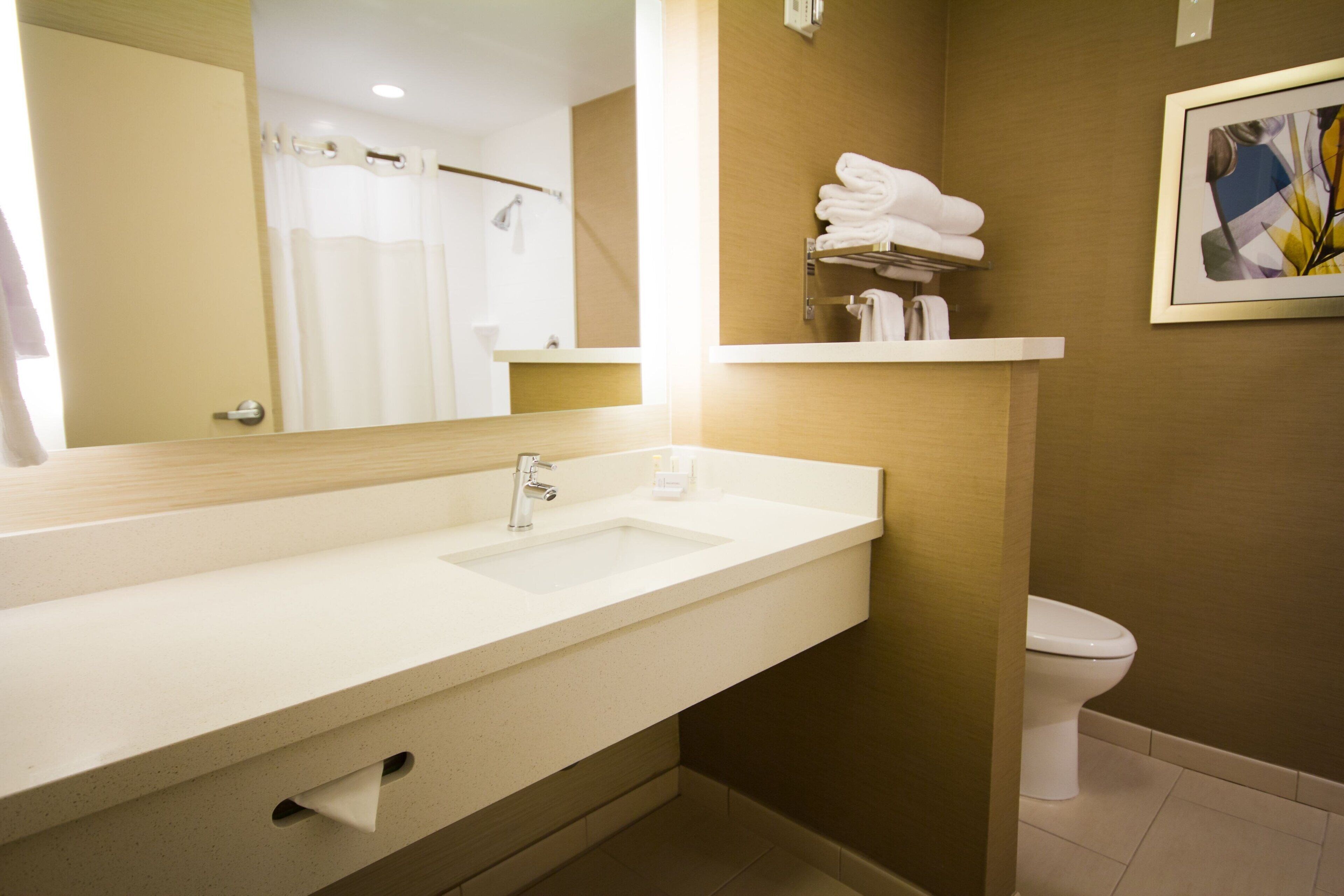 room, 2 queen beds | bathroom | combined shower/bathtub, free toiletries, hair dryer, towels