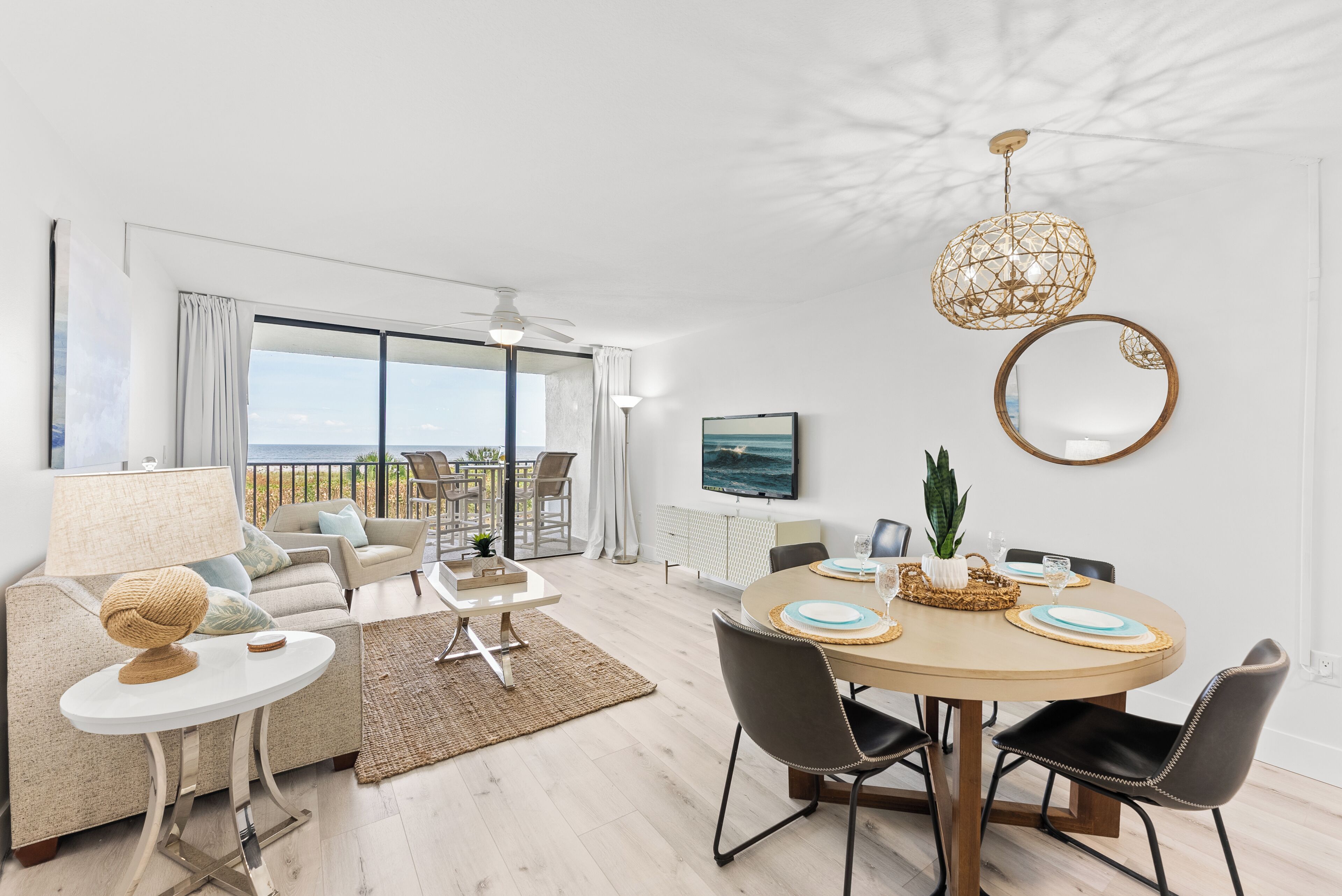 Apartment (2 Bedrooms) | Front of property