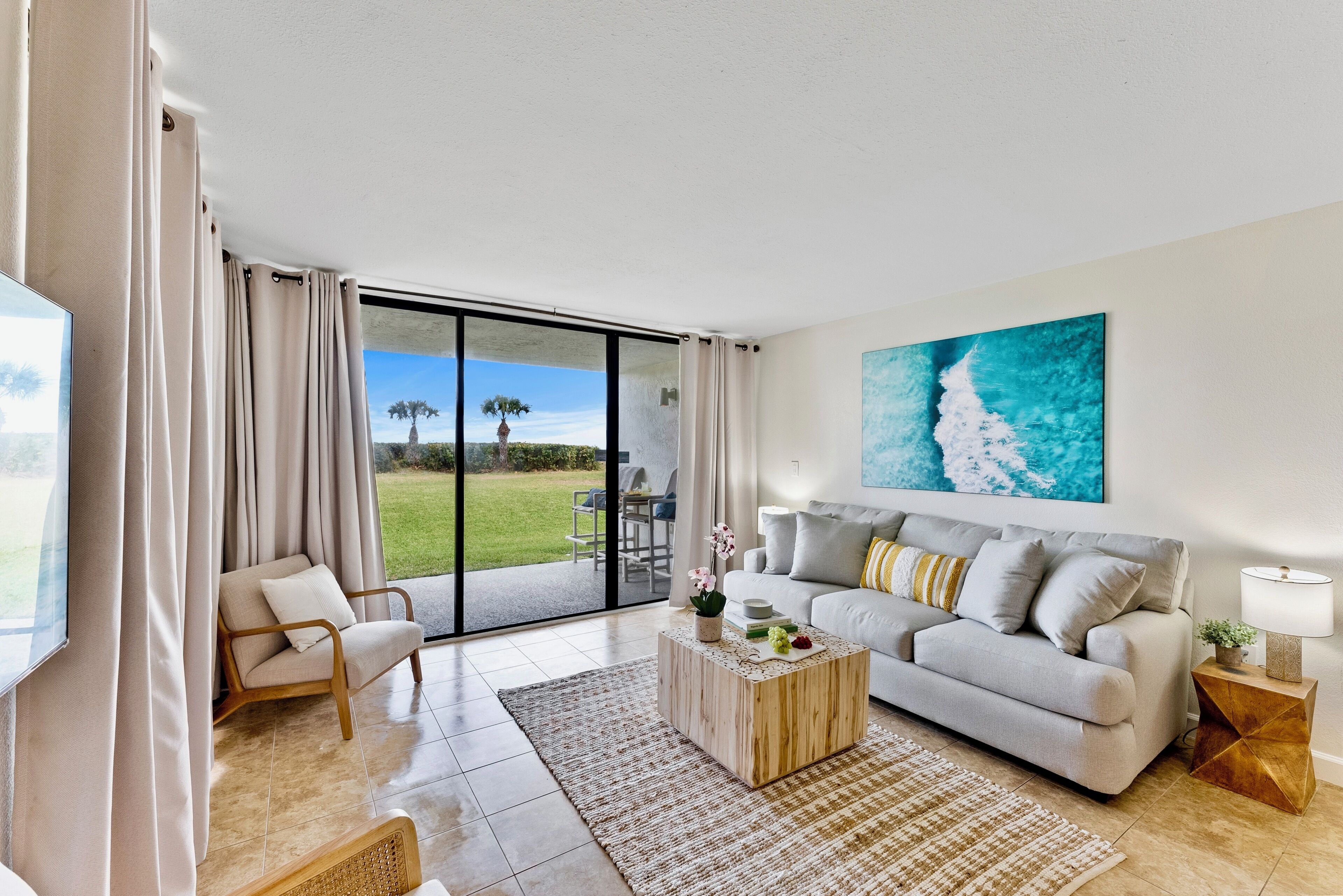 Apartment (2 Bedrooms) | Front of property