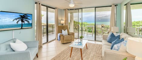 Apartment (2 Bedrooms) | Front of property