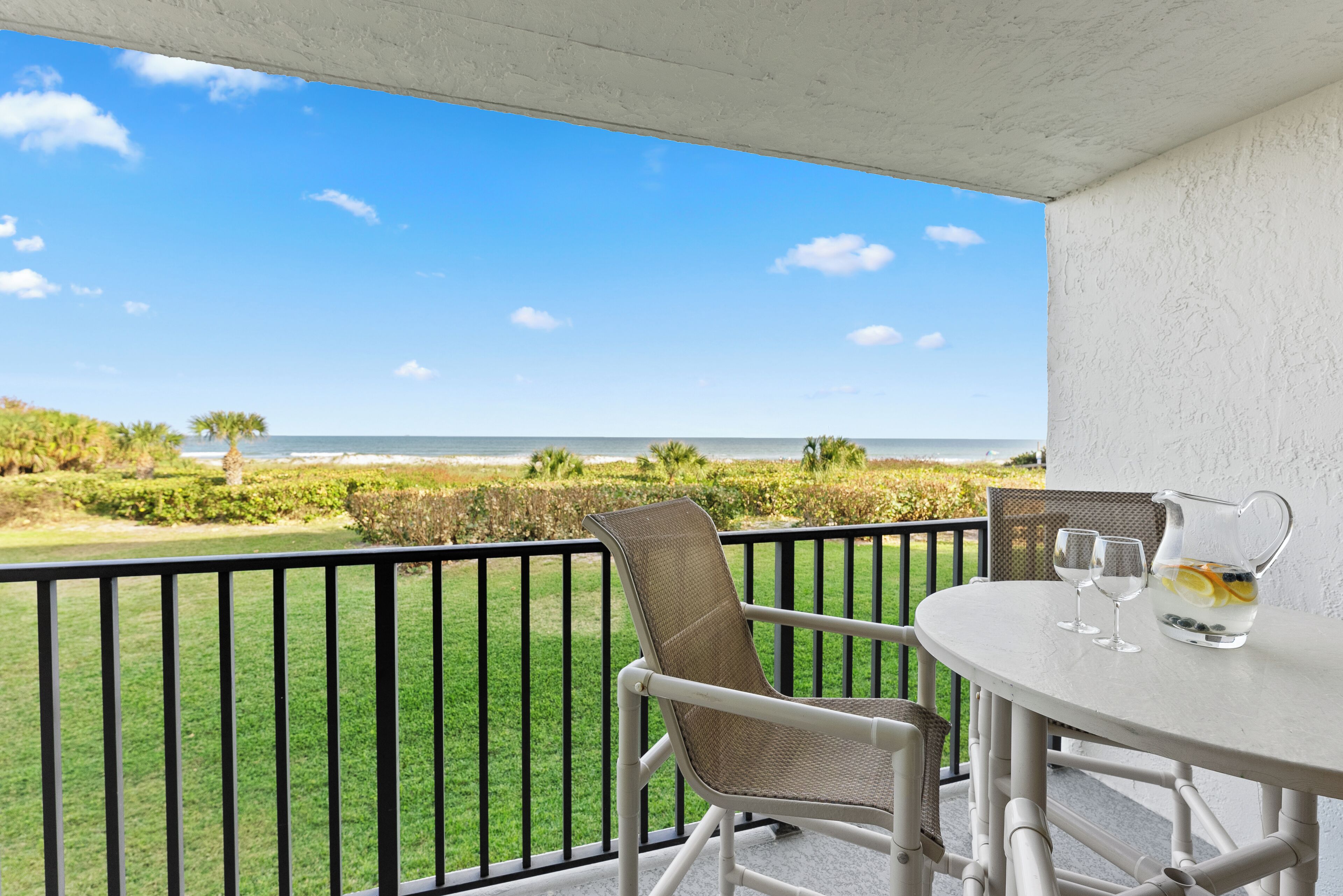 Beach/ocean view