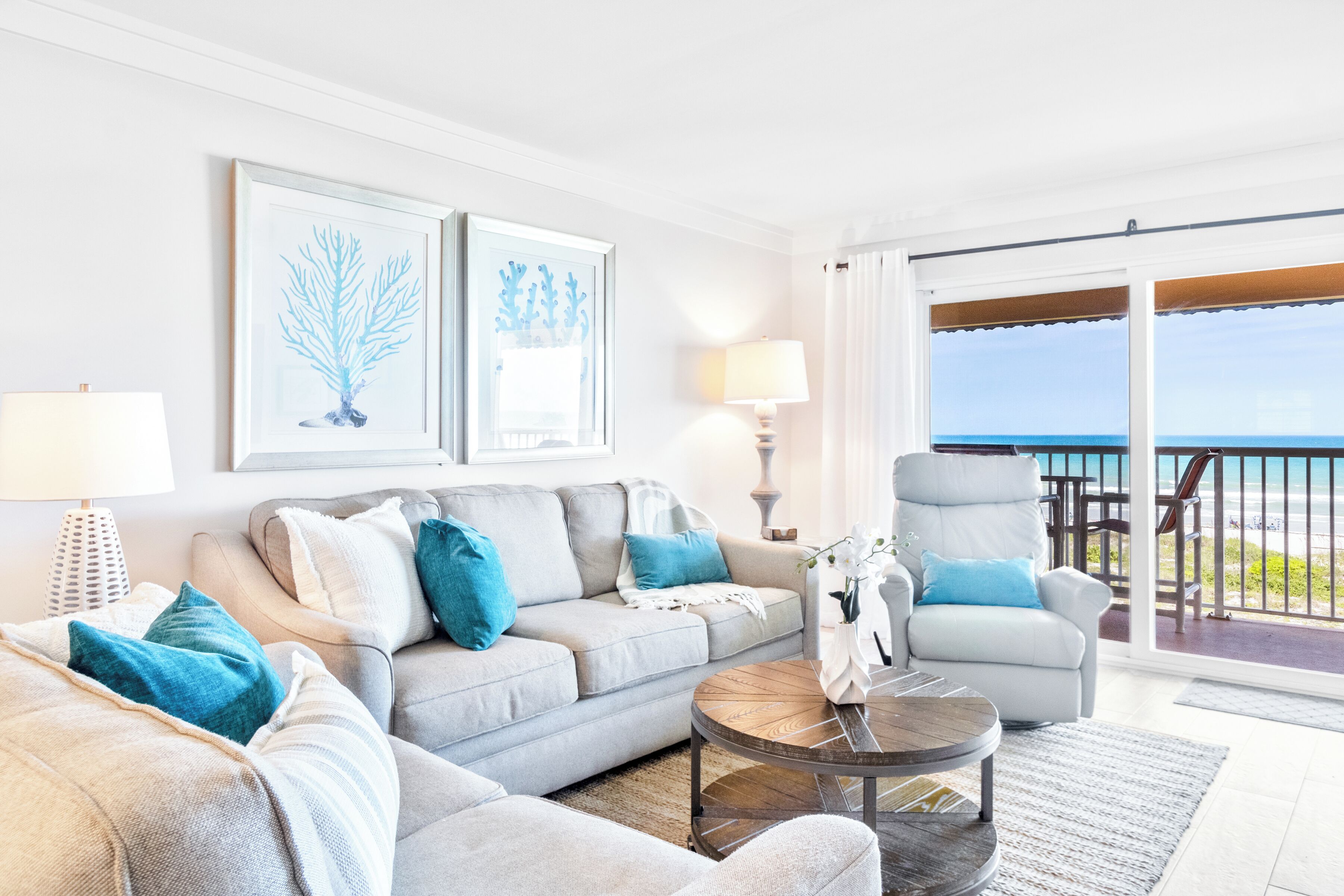 Apartment (3 Bedrooms) | Front of property