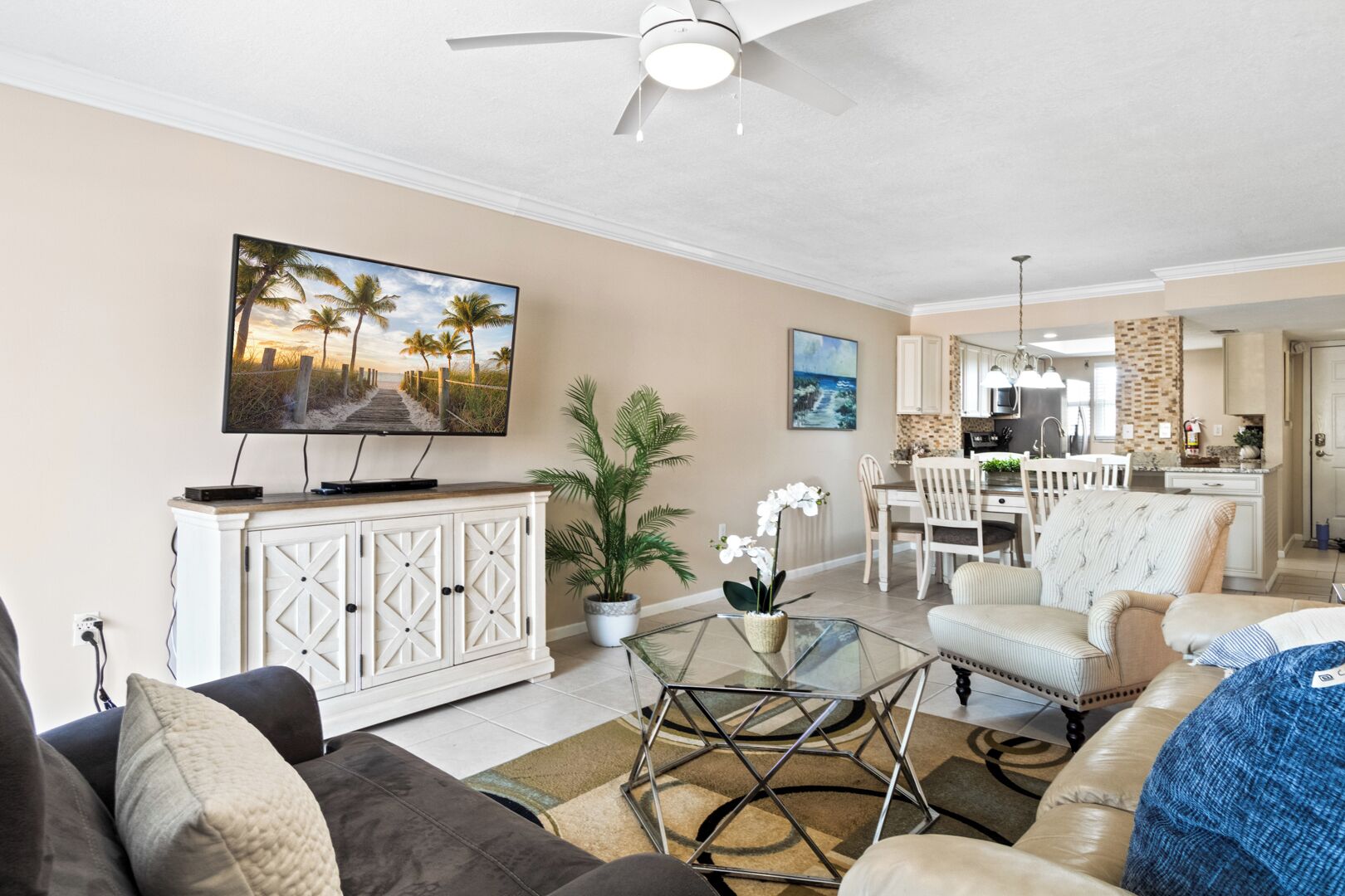 Apartment (2 Bedrooms) | Front of property