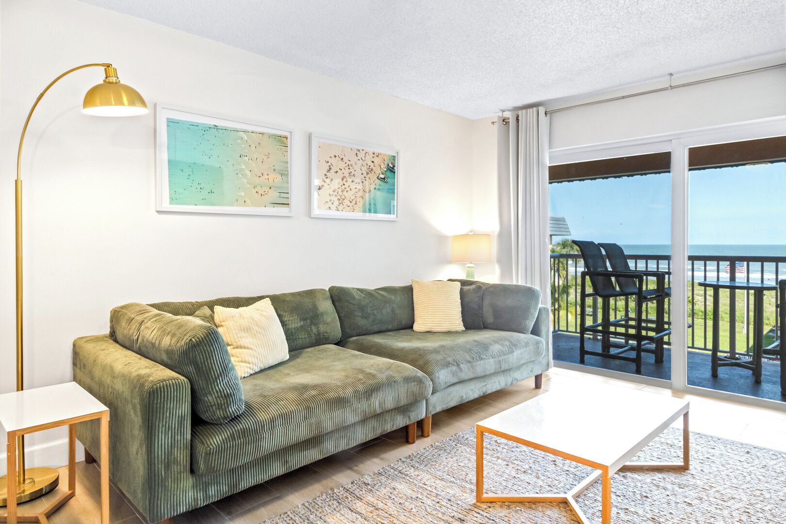 Apartment (3 Bedrooms) | Front of property