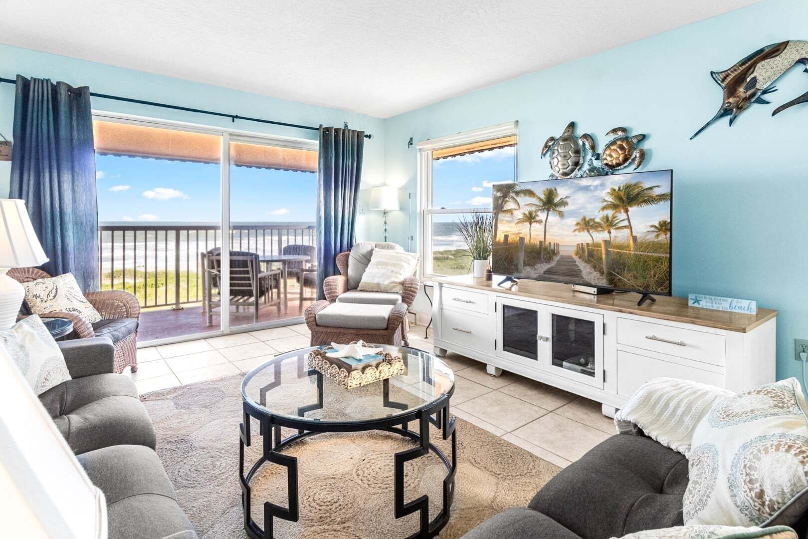 Apartment (3 Bedrooms) | Front of property