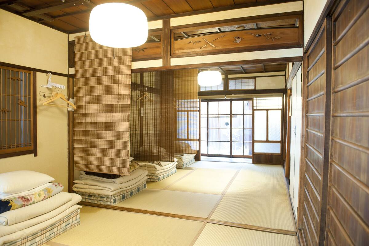 Shared Dormitory, Women only (Futon, Age 12+ Only)