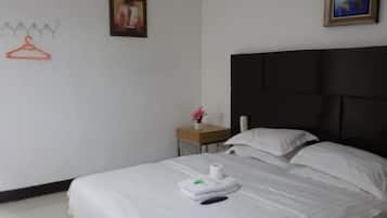Desk, free WiFi, bed sheets