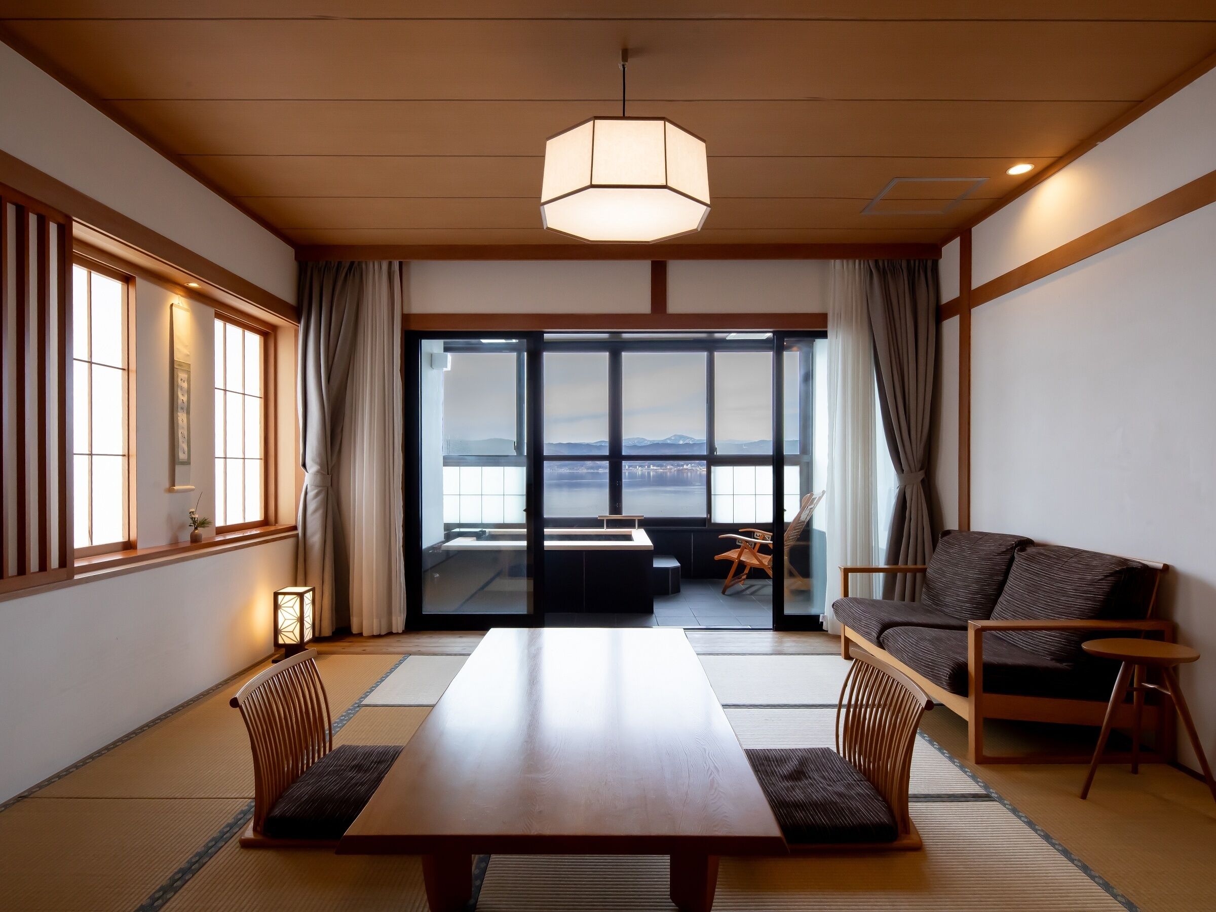 In-room safe, desk, free WiFi, bed sheets