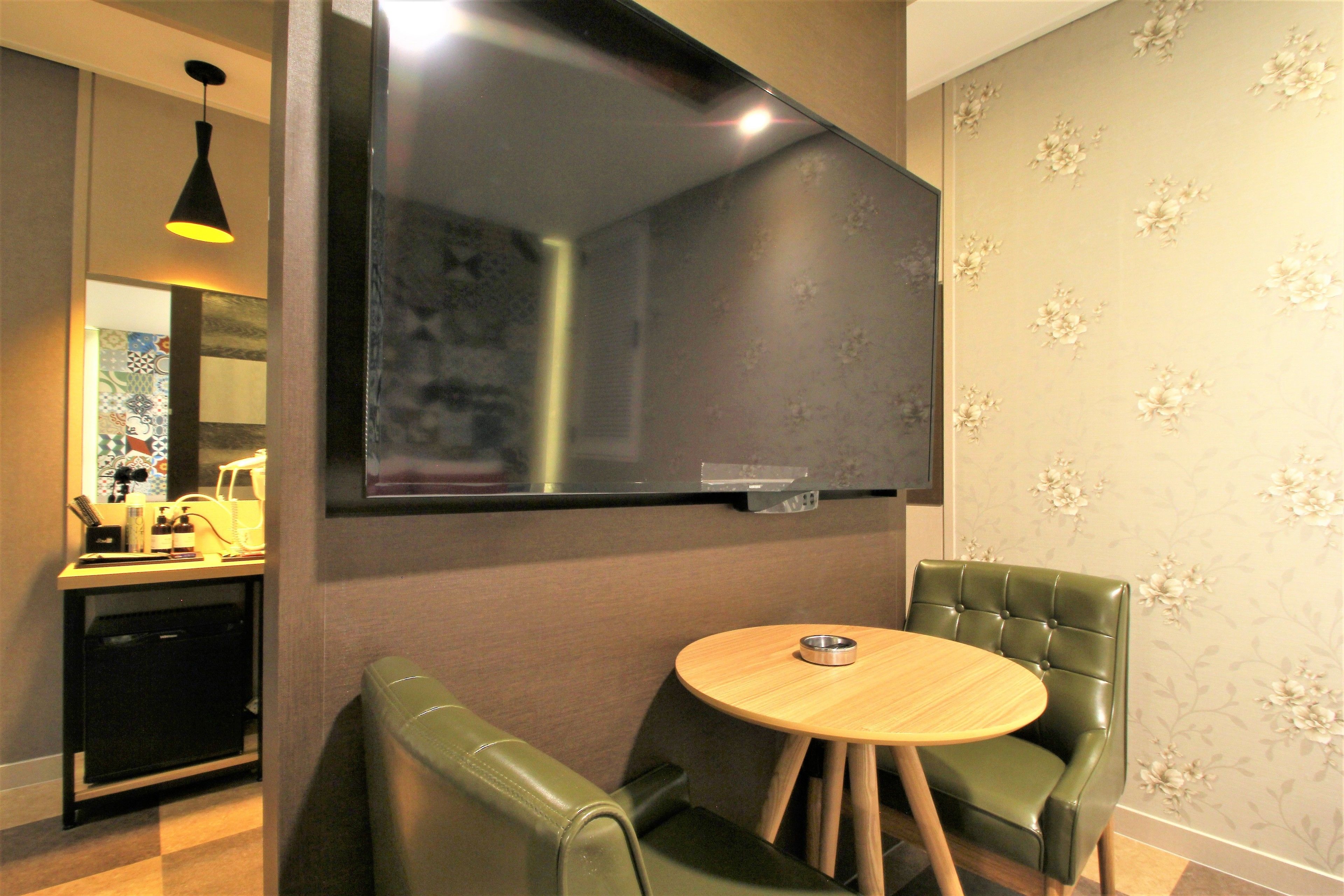 deluxe room | premium bedding, in-room safe, soundproofing, free wifi