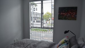 Family Apartment, 2 Bedrooms, Kitchen | 2 bedrooms, desk, iron/ironing board, cots/infant beds - Peaceful Two Bedroom Apartment (Auckland)