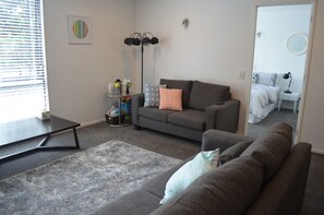 Family Apartment, 2 Bedrooms, Kitchen | Living room