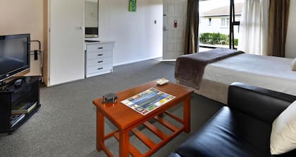 Classique Lodge Motel