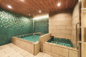 Baño termal público