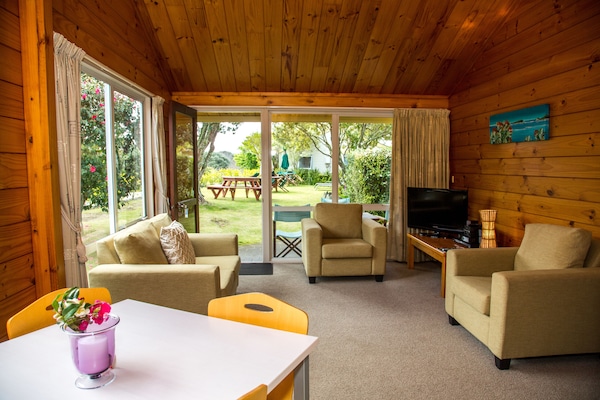 Apartment, 2 Schlafzimmer | Wohnzimmer | Flachbildfernseher, DVD-Player