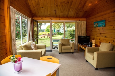 Televisión de pantalla plana, reproductor de DVD