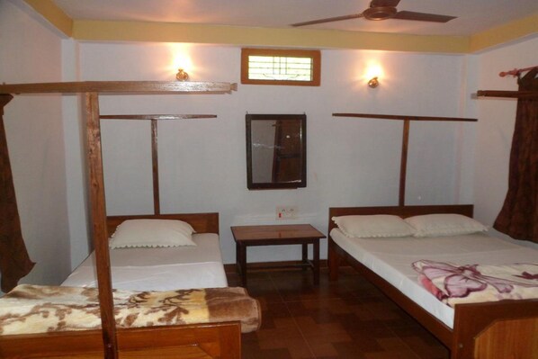 In-room safe, desk, rollaway beds, free WiFi